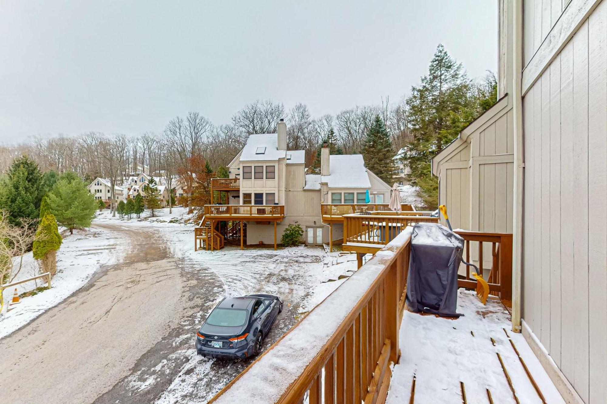 Thayerville Jeffrey Lane Condos מראה חיצוני תמונה