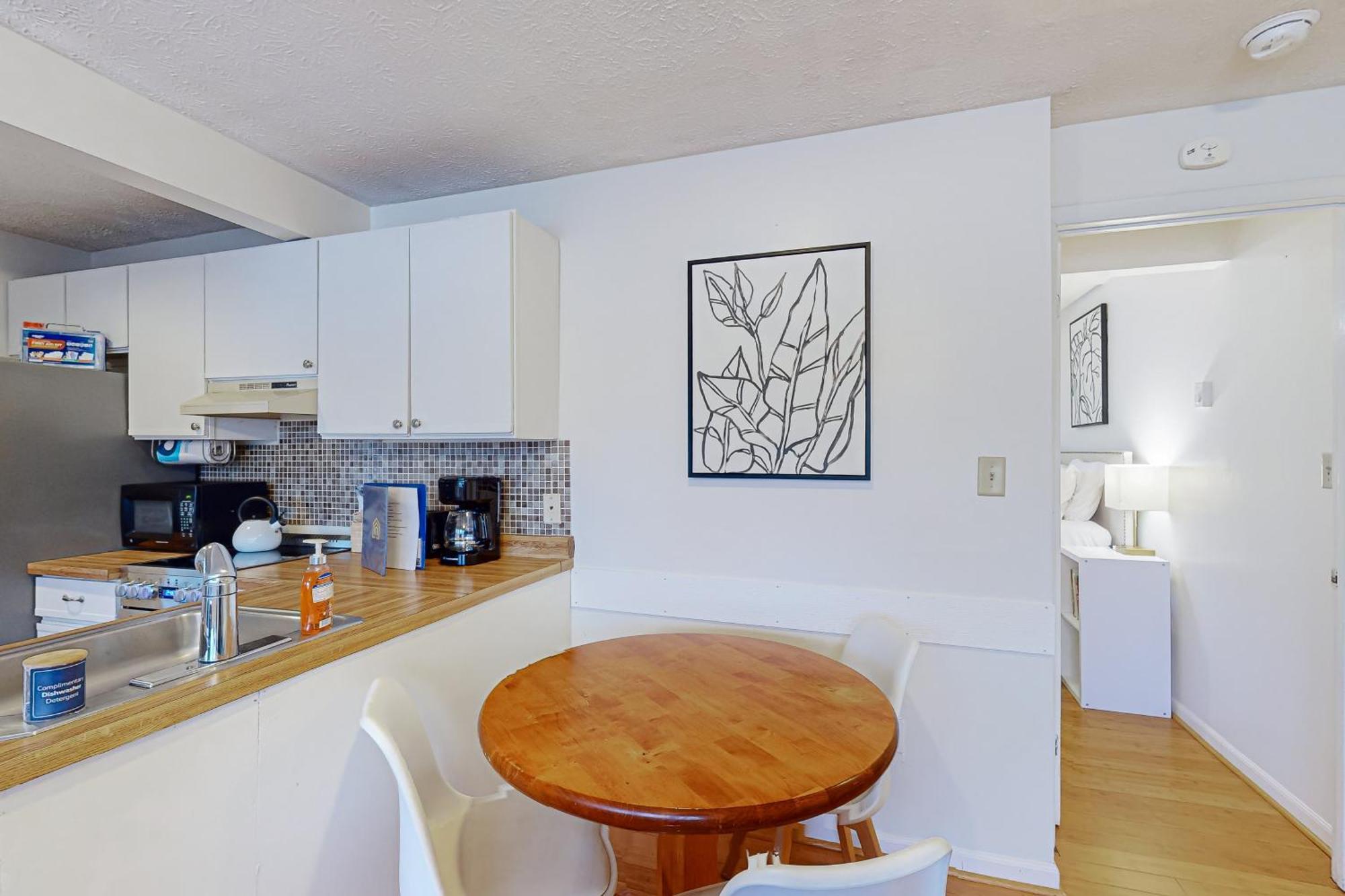 Thayerville Jeffrey Lane Condos מראה חיצוני תמונה