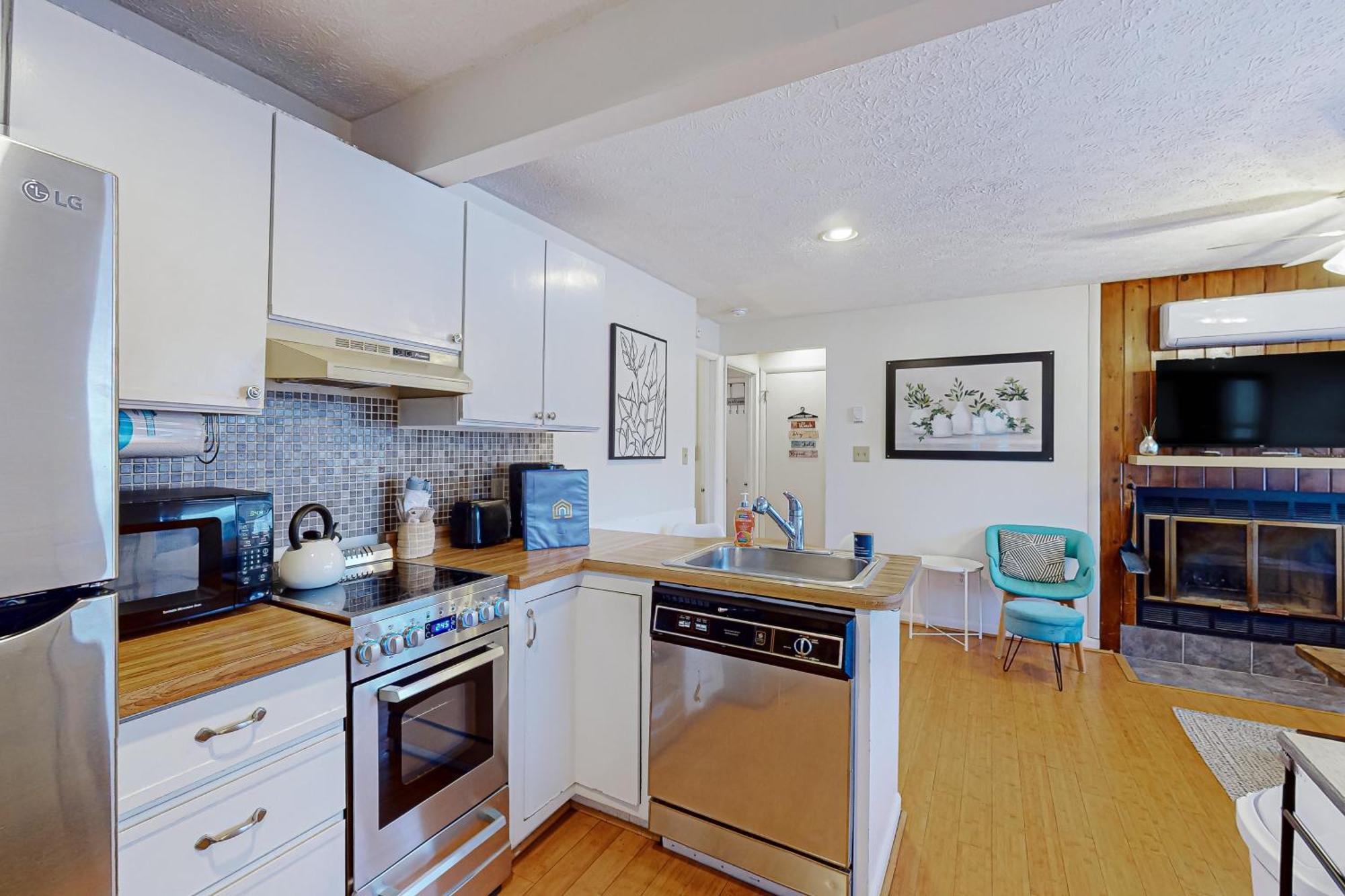 Thayerville Jeffrey Lane Condos מראה חיצוני תמונה