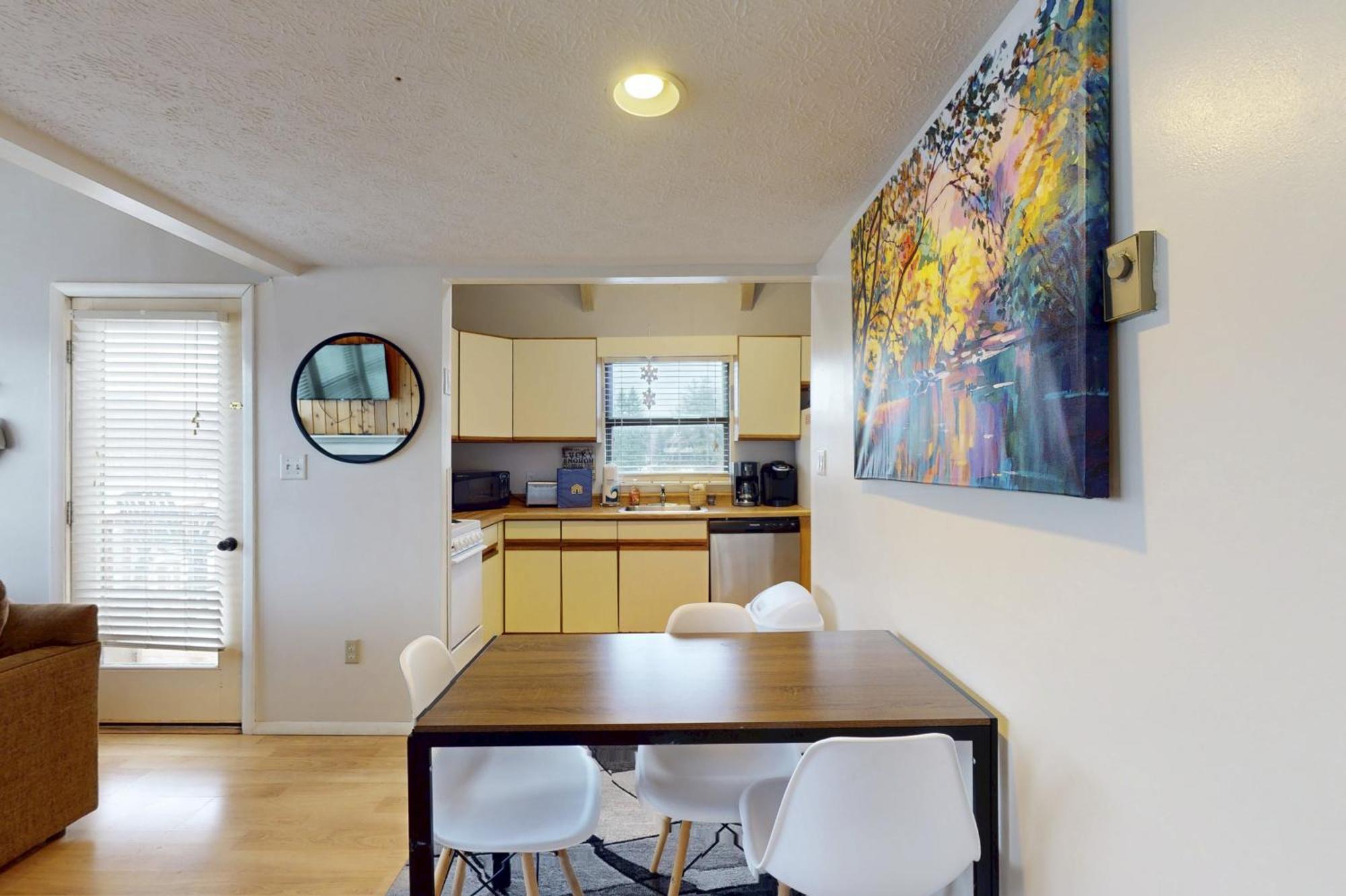 Thayerville Jeffrey Lane Condos חדר תמונה